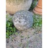 boule en pierre reconstitue