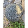 boule en pierre reconstitue